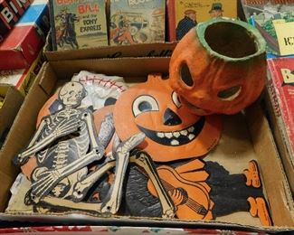 Vintage Halloween decor