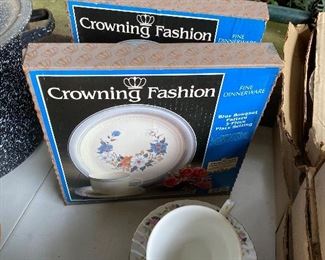 Vintage dishes in boxes