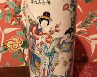 oriental vase 2 2 geishas
