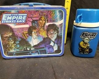 Vintage Metal Starwars: "The Empire Strikes Back" lunchbox with thermos