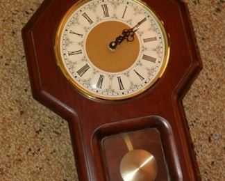 NEW Price-$25 (Original Price $50)-Rob Lyons Cherry Vermont Clock Craft