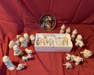 005 Precious Moments Nativity Scene