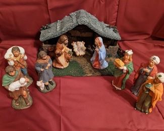 Hawthorne Village Star of Hope Creche Thomas Kincade