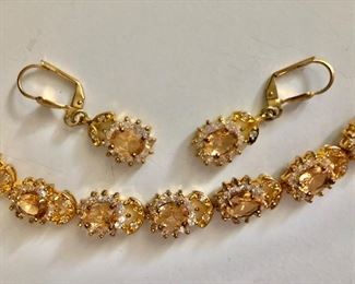 $35 Bracelet and earrings set  Bracelet 6" Long 
