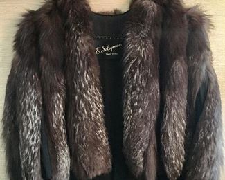  $100 E Seligman fur jacket size medium 