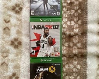 3 Xbox one games in like new condition. Metro Exodus, NBA 2k18, Fallout 76.