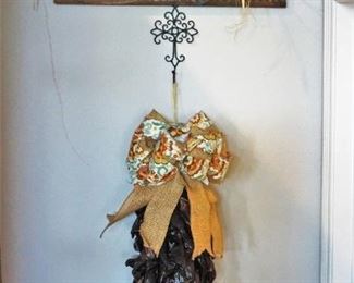 Wall decor