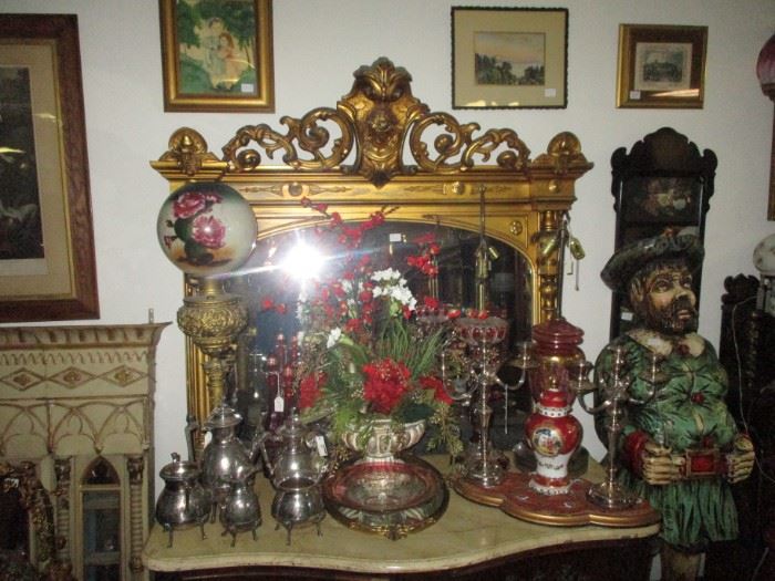 Gorgeous Victorian Gilt Mantle Mirror with Bust