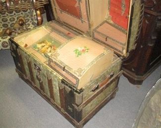 Victorian Trunk w, original interior and lock