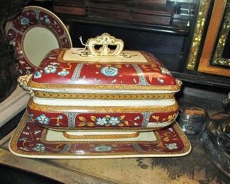 Victorian Transferware Soup Tureen