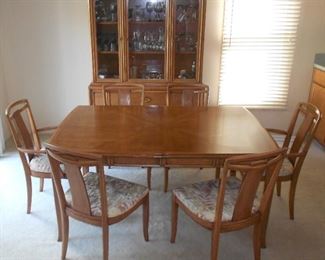 Drexel Dining Table Chairs and Hutch