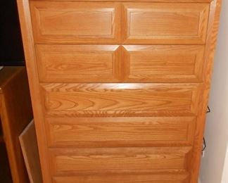 Tall Oak Thomasville Dresser