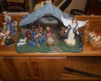 Kinkade Hawthorne Village Nativity