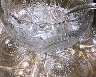Large Vintage L. E. Smith Cut Glass Pinwheel and Stars Punchbowl and Underplate