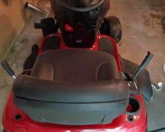 Craftsman riding lawnmower 42" deck