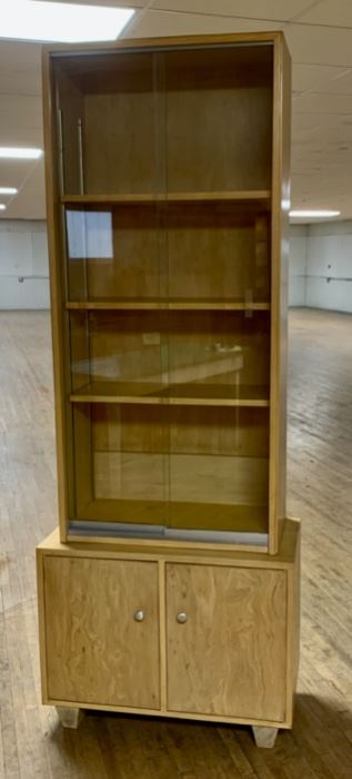 CLEARANCE  !  $25.00 NOW, WAS $75.00...........Vintage Curio Cabinet 30" x 14 1/2", 79" tall (M024)