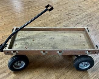 HALF OFF !  $15.00 NOW, WAS $30.00..........Wagon without rails (M021) 