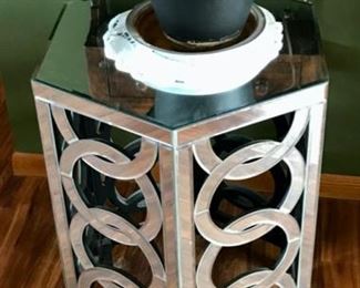 CLEARANCE !  $12.00 NOW, WAS $45.00..............Mirrored End Table 20" x 17 1/2", 26" tall (T040)