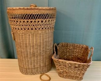 HALF OFF!  $6.00 NOW, WAS $12.00..........Wicker Hamper Basket, one handle needs reattaching 22" tall (T176)