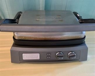 CLEARANCE  !  $6.00 NOW, WAS $25.00..............Cuisinart Sandwich Press, used but clean on inside (T072)