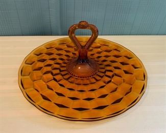 CLEARANCE  !  $4.00 NOW, WAS $16.00.........Amber Handled Serving Tray (M078)