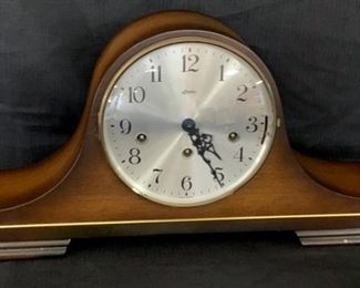 REDUCED!  $37.50 NOW, WAS $50.00...........Linden Clock (T189)