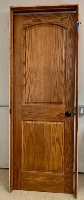 CLEARANCE  !  $30.00 NOW, WAS $150.00..........Brand New Oak Door and Frame 80" x 28" (M215)