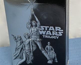 HALF OFF !  $8.00 NOW, WAS $16.00...........Star Wars Trilogy DVD Set (T246)