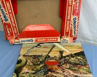 HALF OFF !  $12.50 NOW, WAS $25.00...........Vintage Superior Toys Tin Tank Destroyer Dart Game Target (C055)
