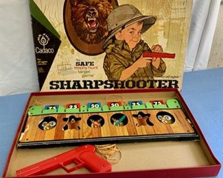 $20.00...........Cadaco Sharp Shooter Target Game, Does have small tear on left corner (C058)