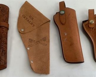 HALF OFF !  $40.00 NOW, WAS $80.00.............4 Leather Holsters US Cavalry (C028)