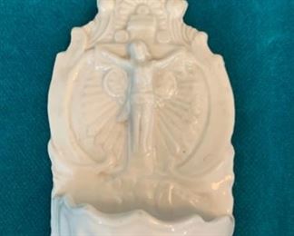 HALF OFF !  $8.00 NOW, WAS $16.00.............Vintage Holy Water Font (M243)