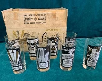 HALF OFF !  $20.00 NOW, WAS $40.00............Libbey Glass Set of 8 with original box 1962 Worlds Fair Seattle (M305)