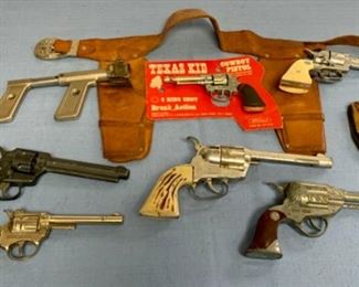 $60.00..................Vintage Cap Guns(C083)