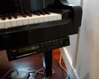 Yamaha Disklavier Pro 5'8" Grand Piano 