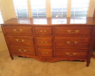 Legacy by Ethan Allen Dresser/Mirror, 70" X 20" X 86" high including mirror