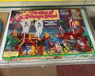 Pirates of Treasure Island Play Set