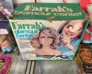Farrah's Glamour Center(Mego)