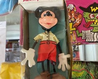 Walt Disney Mickey Mouse Twistable Toy