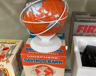 Worlds Fair Unisphere Savings Bank in Box