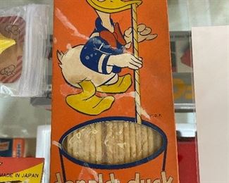 Donald Duck Sunshine Straws in Box 