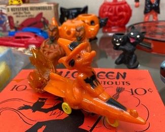 Small Witch Riding Rocket(Mint)