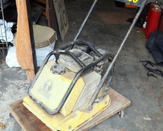 Wacker Neuson 19" Gas Powered Plate Tamper With Honda GX160 Motor 5.5hp