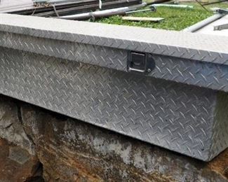 Aluminum Diamond Plate Truck Bed Tool Box 14" x 71" x 21"