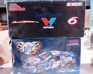 Racing Champions 1:24 Scale Diecast NASCAR Stock Car Valvoline Synpower #6 Car Limited Edition 1260 of 6900, Action Rusty Wallace Miller Lite Model