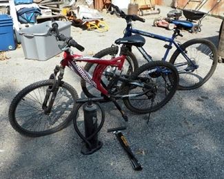 Men's Mongoose 10-Speed Mountain Bike And Men's Road Master MT-Sport SX 10-Speed Mountain Bike, Both Need Repair, With Tire Pumps
