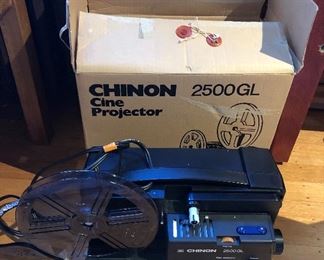 Chinon 2500GL projector - with original box & instructions