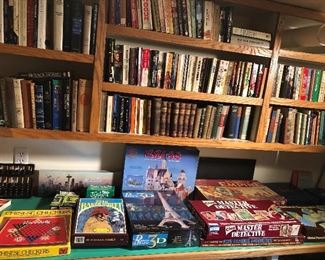 Books (some antiquarian volumes), games & 3D puzzles