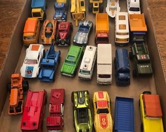 Vintage Hot Wheels, Matchbox, Tomica & Tootsie Toy cars