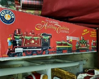 Lionel Holiday Tradition Express Train